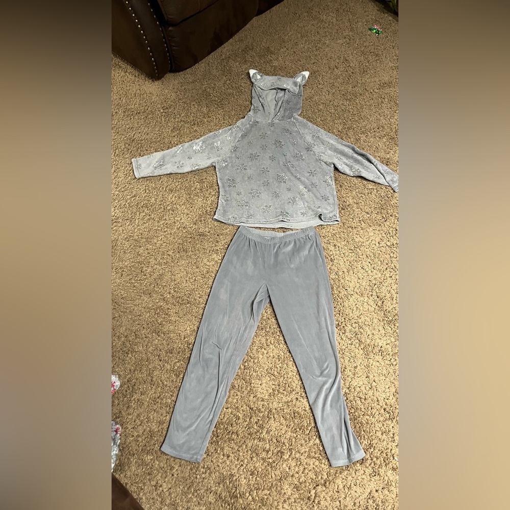 Justice Snow Fox Sleep Set